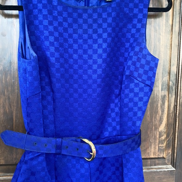 Cobalt blue textured dress size 4 Tahari - Picture 3 of 3